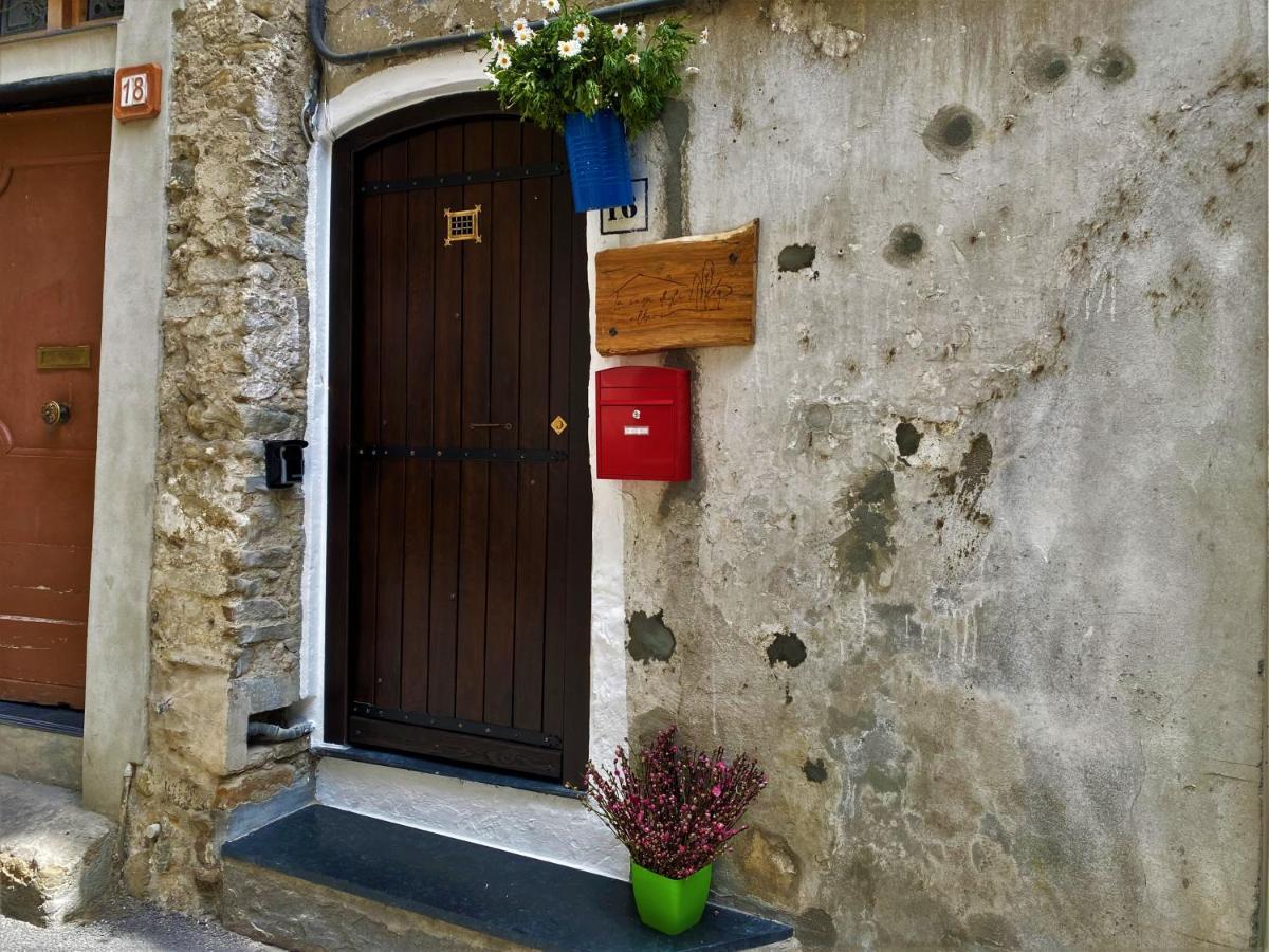 Villa La Casa Degli Alberi Dolceacqua Exterior foto