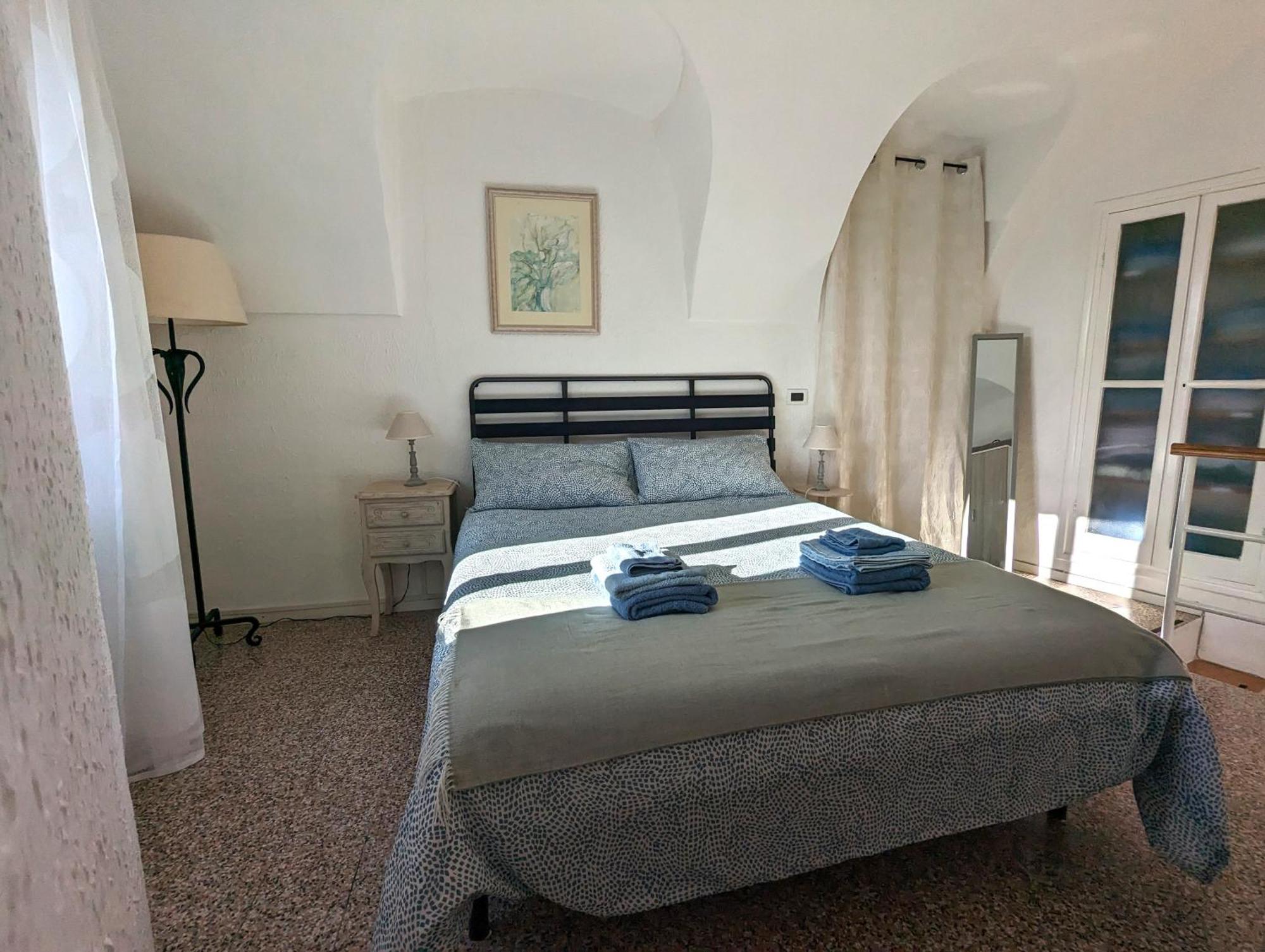 Villa La Casa Degli Alberi Dolceacqua Exterior foto